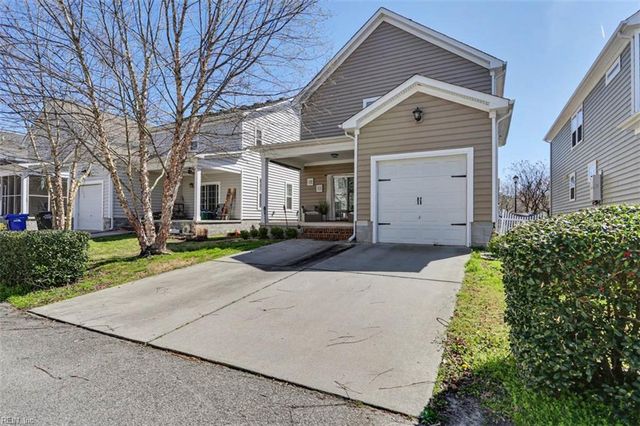 326 Sedium LN, Portsmouth, VA 23701