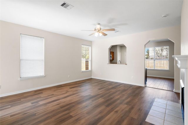 8810 Willow Spur Drive, Tomball, TX 77375