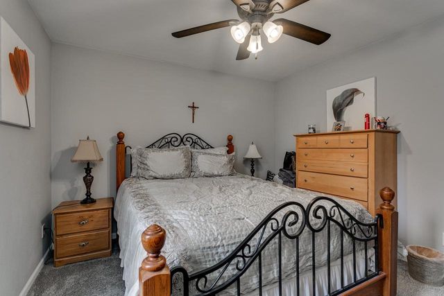 1025 GREENDALE COURT, Menasha, WI 54952