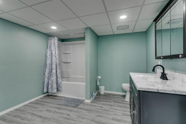 1025 GREENDALE COURT, Menasha, WI 54952