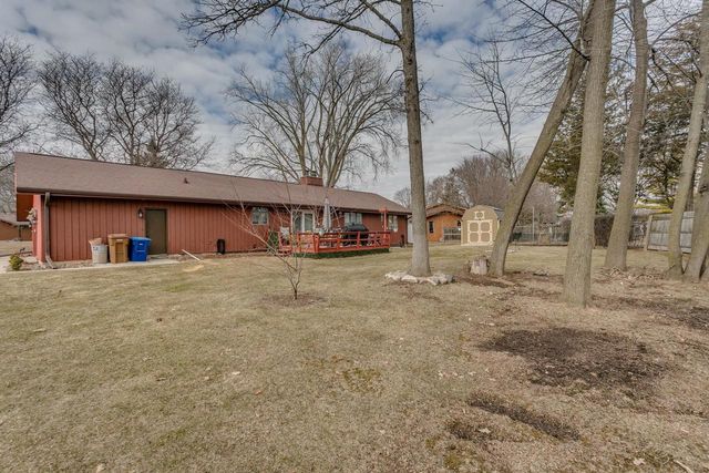 1025 GREENDALE COURT, Menasha, WI 54952