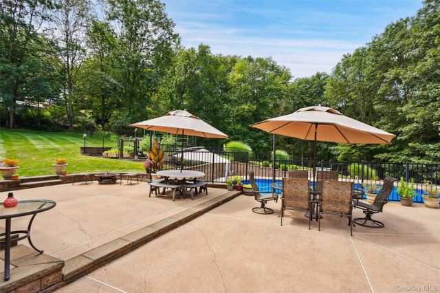 3 Annarock Drive, Somers, NY 10589