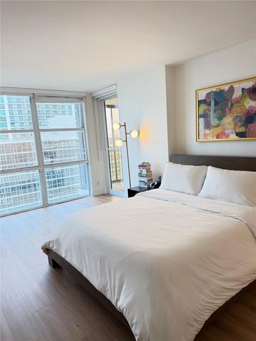 1925 Brickell Avenue 2011, Miami, FL 33129