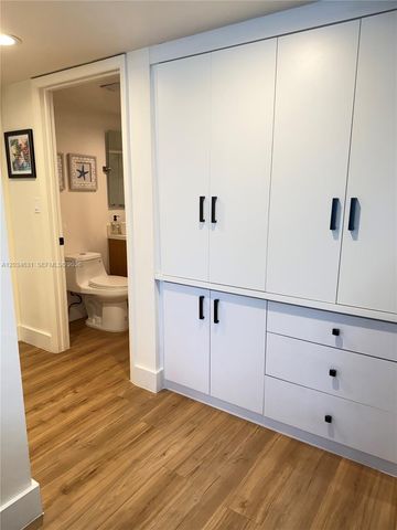 1925 Brickell Avenue 2011, Miami, FL 33129