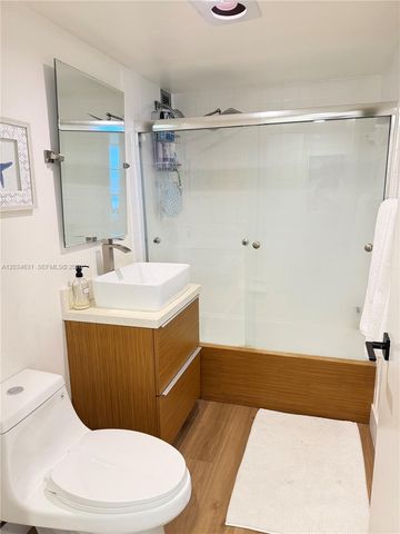 1925 Brickell Avenue 2011, Miami, FL 33129