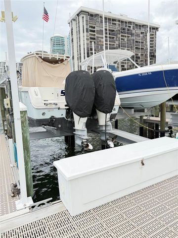 1925 Brickell Avenue 2011, Miami, FL 33129