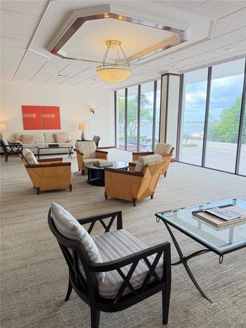 1925 Brickell Avenue 2011, Miami, FL 33129