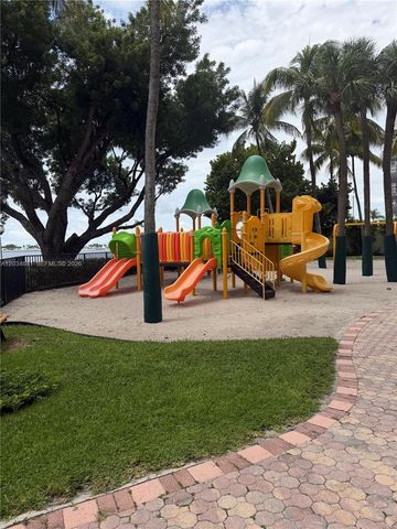 1925 Brickell Avenue 2011, Miami, FL 33129
