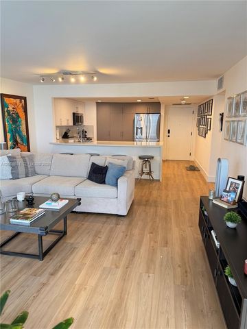 1925 Brickell Avenue 2011, Miami, FL 33129
