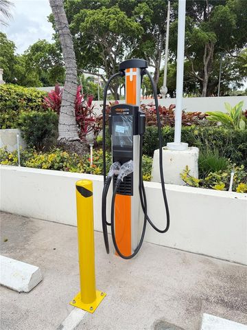 1925 Brickell Avenue 2011, Miami, FL 33129