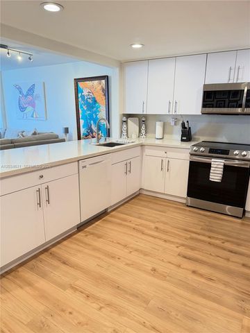 1925 Brickell Avenue 2011, Miami, FL 33129
