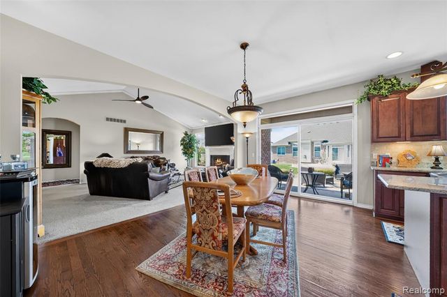 17785 Goldeneye Drive, Clinton Township, MI 48038