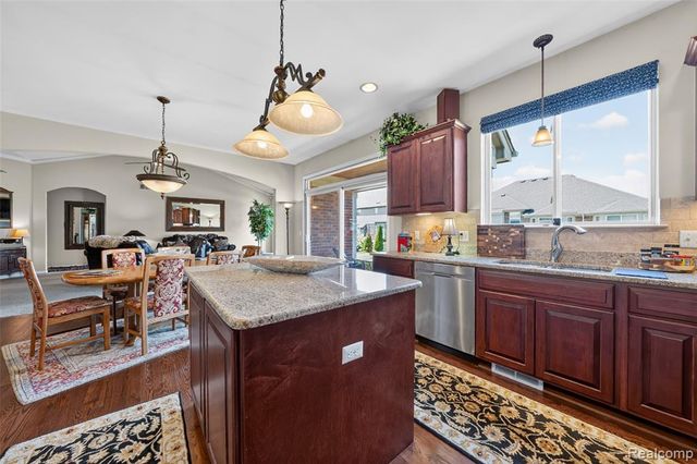 17785 Goldeneye Drive, Clinton Township, MI 48038