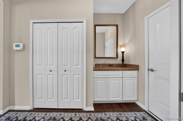 17785 Goldeneye Drive, Clinton Township, MI 48038