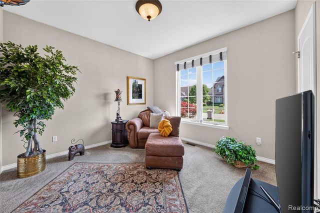 17785 Goldeneye Drive, Clinton Township, MI 48038