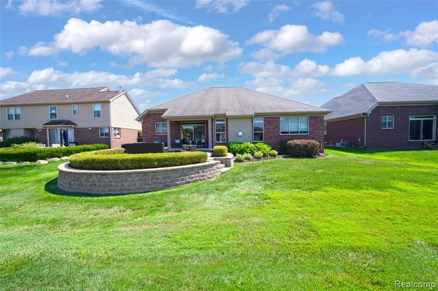 17785 Goldeneye Drive, Clinton Township, MI 48038