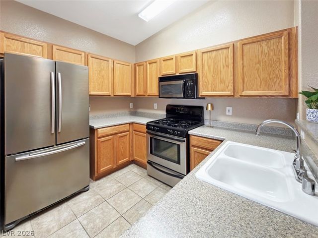 2554 Alias Smith Drive, Henderson, NV 89002