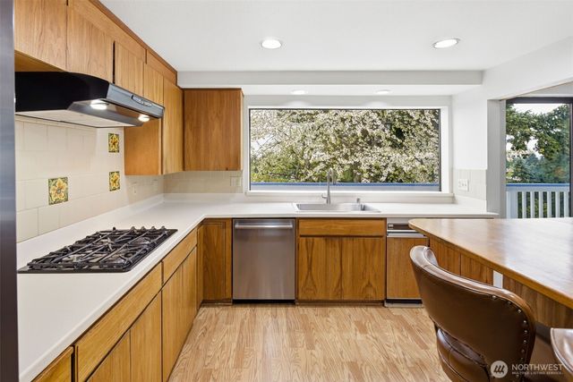 1339 Coral Drive, Fircrest, WA 98466