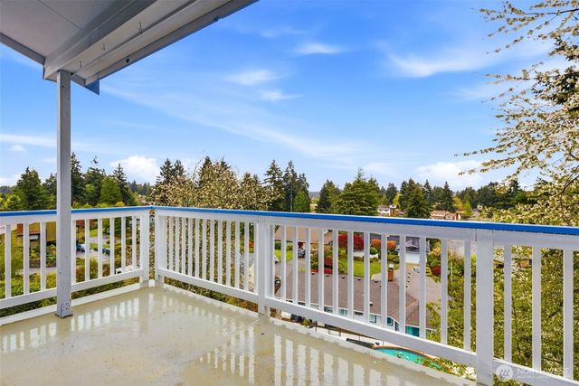 1339 Coral Drive, Fircrest, WA 98466
