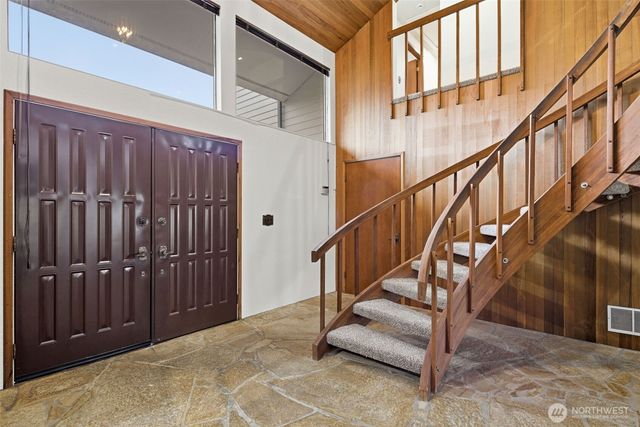 1339 Coral Drive, Fircrest, WA 98466