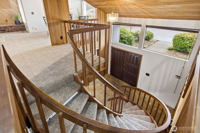 1339 Coral Drive, Fircrest, WA 98466