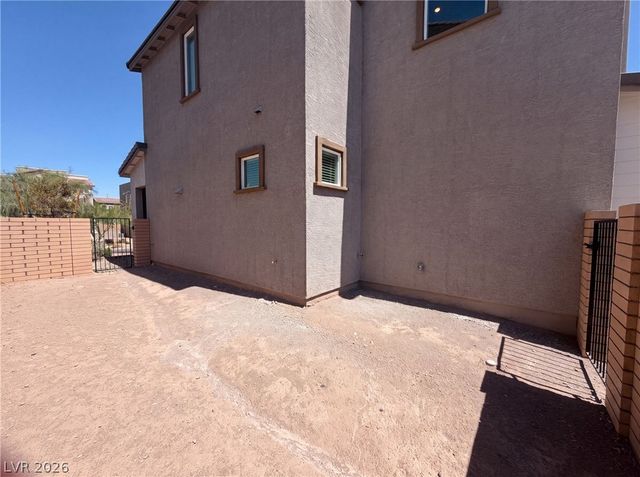 305 Crescent Glow Lane, Henderson, NV 89015
