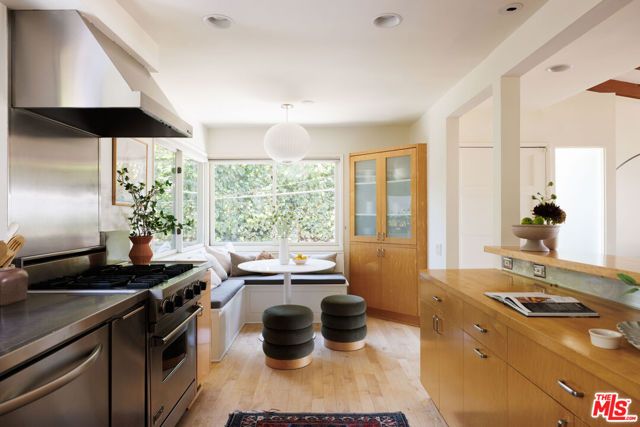 3554 Berry Drive, Studio City (los Angeles), CA 91604