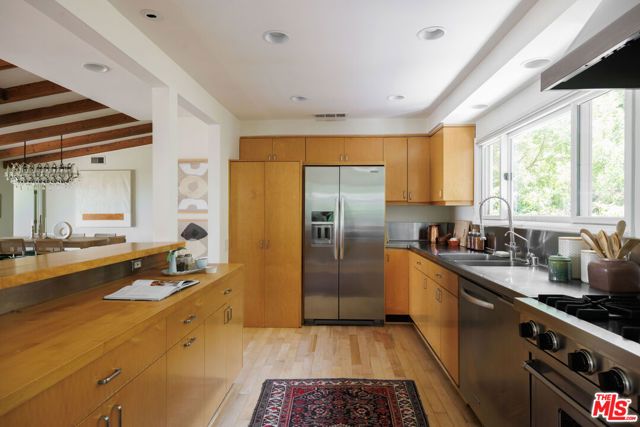 3554 Berry Drive, Studio City (los Angeles), CA 91604