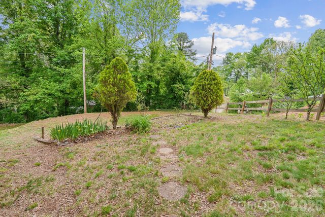 112 Hidden Forest Estate, Candler, NC 28715