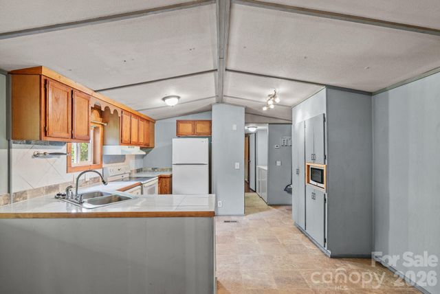 112 Hidden Forest Estate, Candler, NC 28715