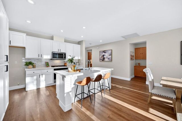 1214 Darling Way, Folsom, CA 95630