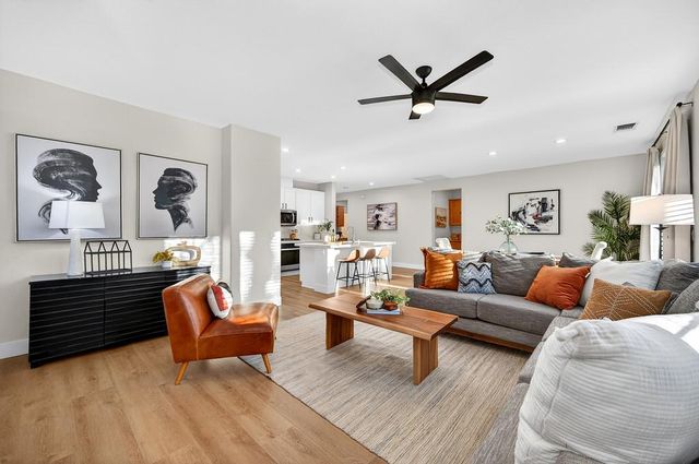 1214 Darling Way, Folsom, CA 95630