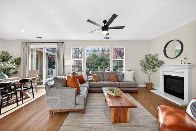 1214 Darling Way, Folsom, CA 95630