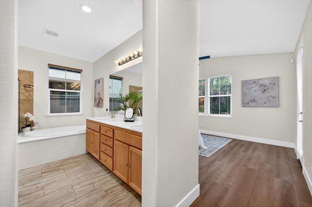 1214 Darling Way, Folsom, CA 95630