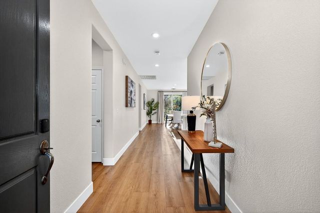 1214 Darling Way, Folsom, CA 95630