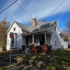 315 W Walnut Street, Boonville, IN 47601