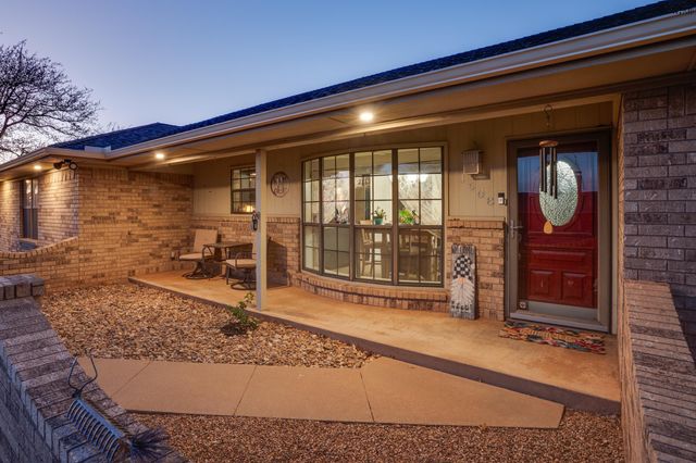 1608 YUCCA STREET, Iowa Park, TX 76367