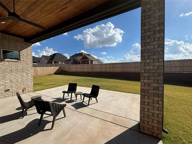 410 Rapids Way, Norman, OK 73071