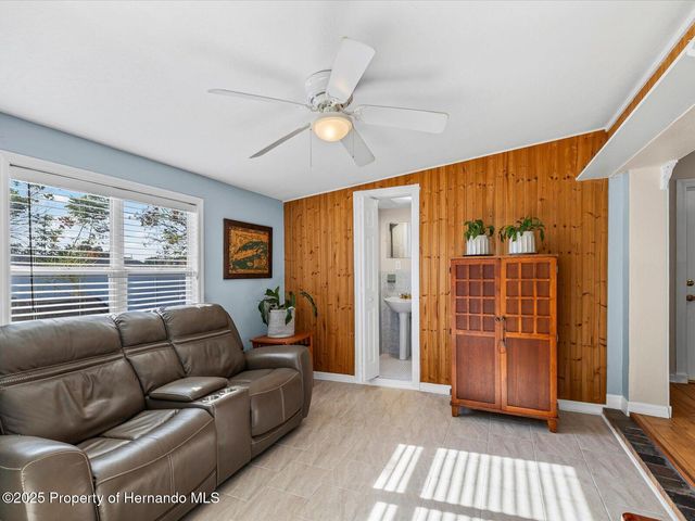 444 Edgehill Avenue, Spring Hill, FL 34606