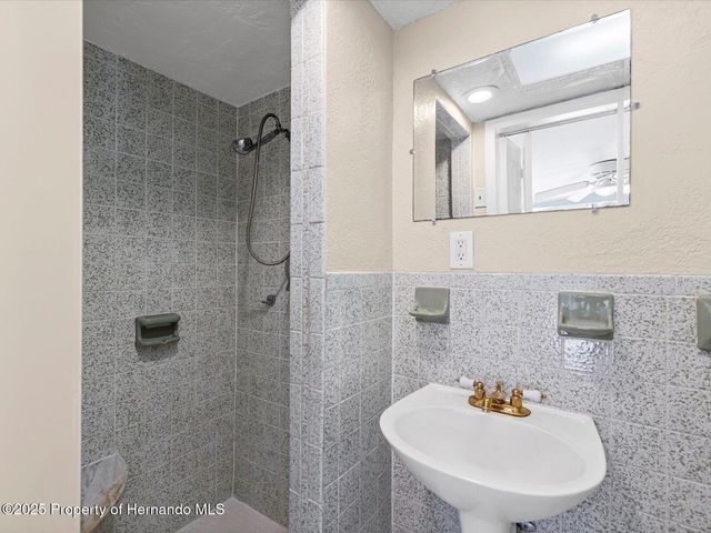 444 Edgehill Avenue, Spring Hill, FL 34606