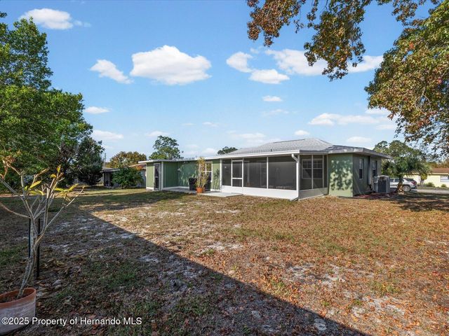 444 Edgehill Avenue, Spring Hill, FL 34606