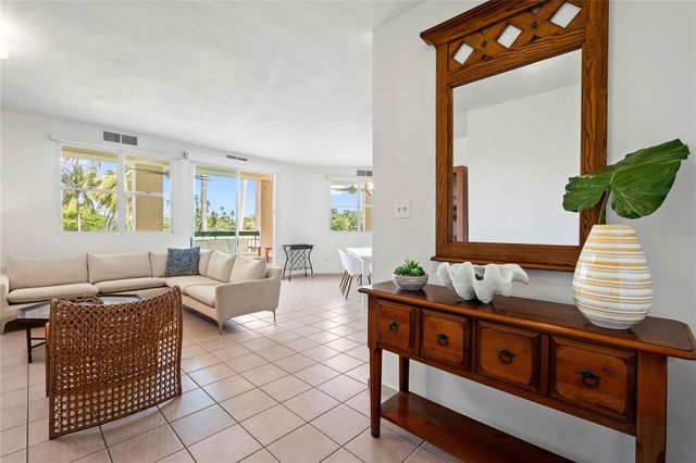 155 Candelero Dr. NE CANDELERO DRIVE C - 4, Humacao, PR 00791