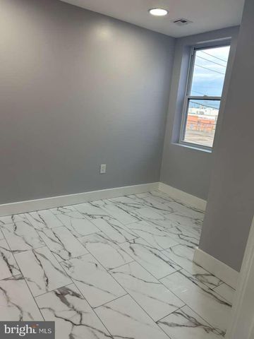 539 PERRY ST, Trenton, NJ 08618