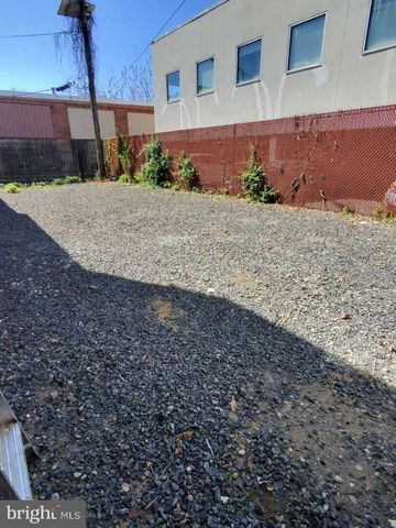 539 PERRY ST, Trenton, NJ 08618