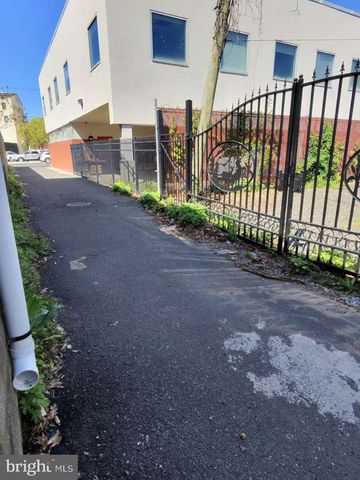 539 PERRY ST, Trenton, NJ 08618