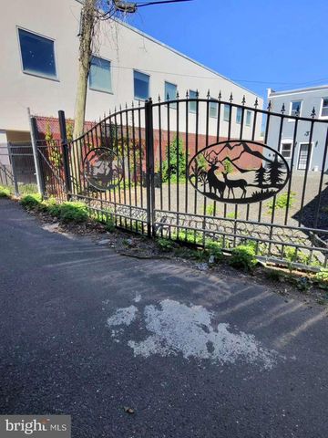 539 PERRY ST, Trenton, NJ 08618