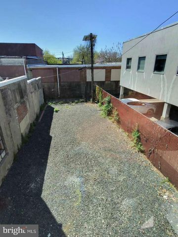 539 PERRY ST, Trenton, NJ 08618