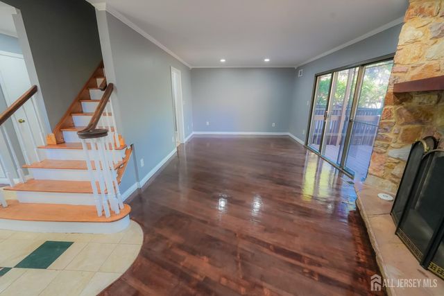 1308 Merrywood Drive, Edison, NJ 08817