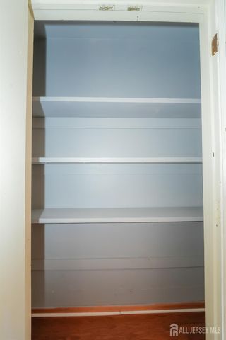 1308 Merrywood Drive, Edison, NJ 08817