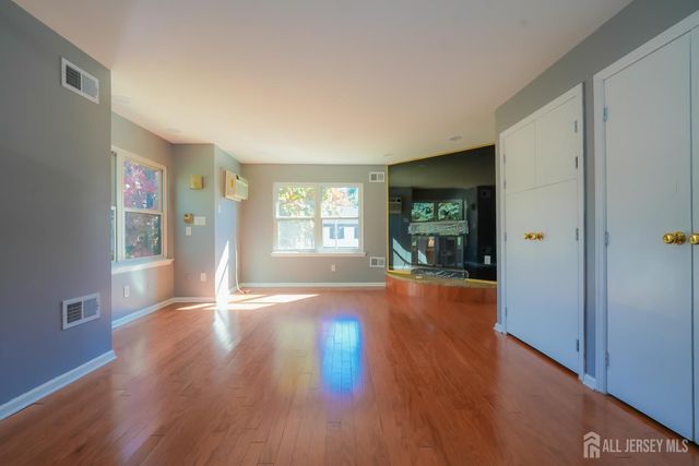 1308 Merrywood Drive, Edison, NJ 08817